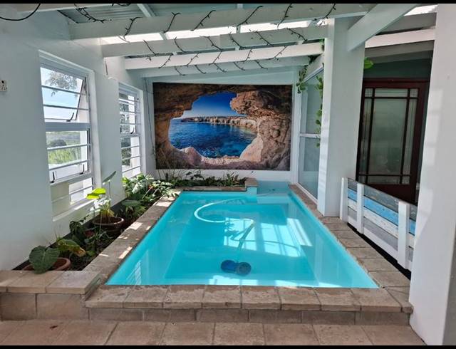 4 BEDROOM HOUSE FOR SALE IN DWARSKERSBOS